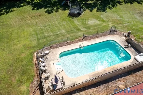 Exterior - 237 Craddock St, Boydton, VA 23917 photo 11 of 11