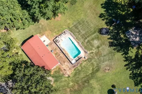 Exterior - 237 Craddock St, Boydton, VA 23917 photo 7 of 11