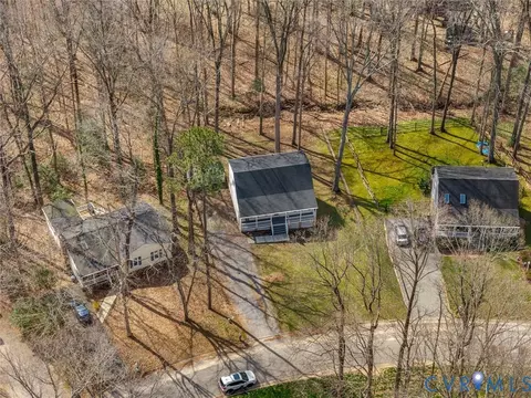 View/Area - 7104 Deer Run Ln, Midlothian, VA 23112 photo 2 of 2