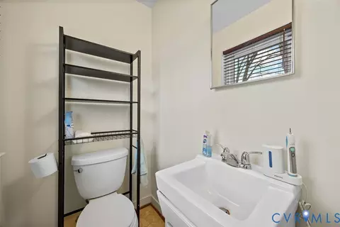 Bath - 3350 Kellynn Dr, Midlothian, VA 23112 photo 2 of 2