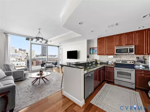 301 Virginia St #U902, Richmond, VA 23219