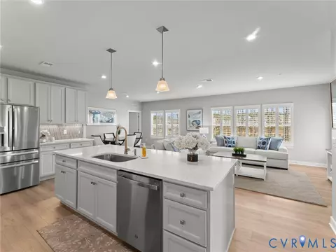 6725 Citory Way #202, Moseley, VA 23120