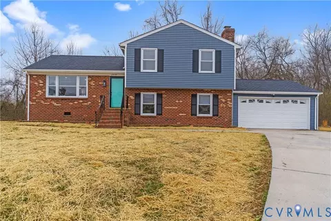 20104 Starr Ct, South Chesterfield, VA 23803
