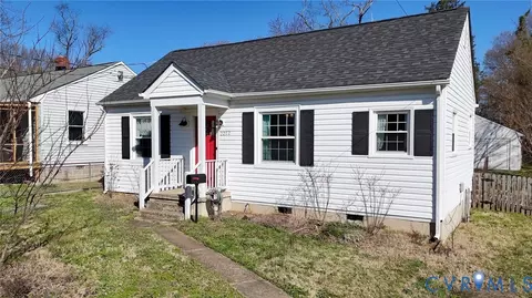 2212 Oakwood Ln, Henrico, VA 23228