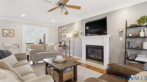 Living - 12718 Millstep Ter, Midlothian, VA 23112 photo 3 of 4