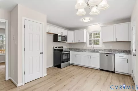 Kitchen - 14624 Wilkinson Rd, Dewitt, VA 23840 photo 2 of 2