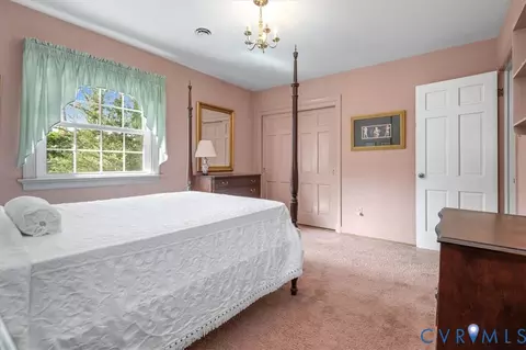 Bedroom - 2830 E Weyburn Rd, Richmond, VA 23235 photo 9 of 9