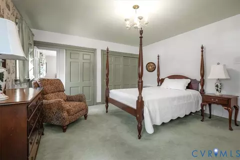 Bedroom - 2830 E Weyburn Rd, Richmond, VA 23235 photo 2 of 9