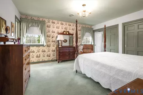 Bedroom - 2830 E Weyburn Rd, Richmond, VA 23235 photo 1 of 9