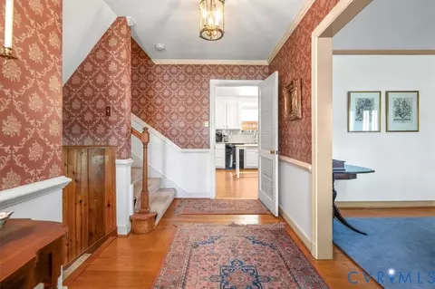 Entry Way - 2830 E Weyburn Rd, Richmond, VA 23235 photo 1 of 5