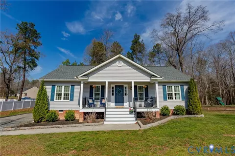243 Pleasant View Dr, Aylett, VA 23009