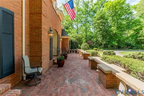 Exterior - 14510 Alberta Ct, Chester, VA 23836 photo 7 of 21