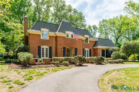 Exterior - 14510 Alberta Ct, Chester, VA 23836 photo 5 of 21