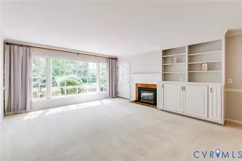 Living - 14510 Alberta Ct, Chester, VA 23836 photo 7 of 9