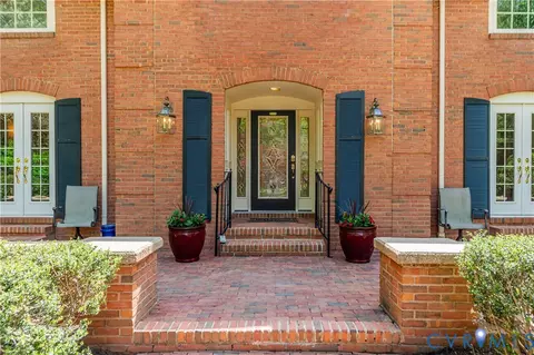 Exterior - 14510 Alberta Ct, Chester, VA 23836 photo 6 of 21