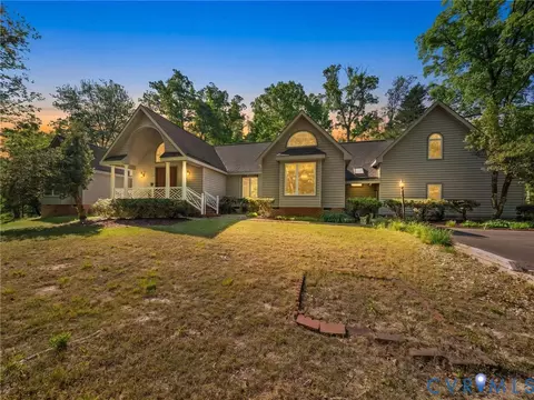 3821 Weatherbury Pl, Moseley, VA 23120