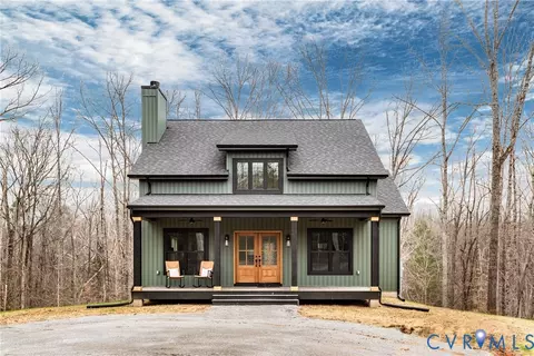 1280 Warbonnet Trl, Mineral, VA 23117