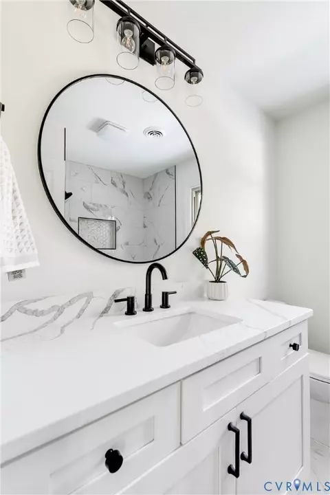 Bath - 2802 Fairgate Rd, Midlothian, VA 23112 photo 5 of 6