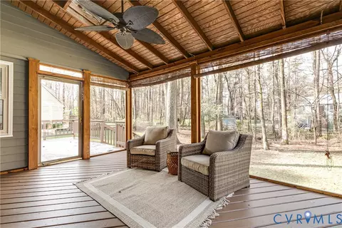 Exterior - 2802 Fairgate Rd, Midlothian, VA 23112 photo 7 of 12