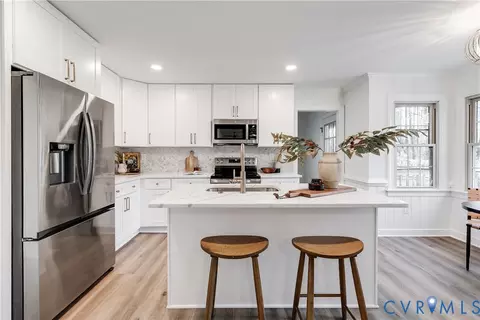 Kitchen - 2802 Fairgate Rd, Midlothian, VA 23112 photo 3 of 3