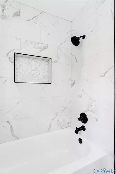 Bath - 2802 Fairgate Rd, Midlothian, VA 23112 photo 6 of 6