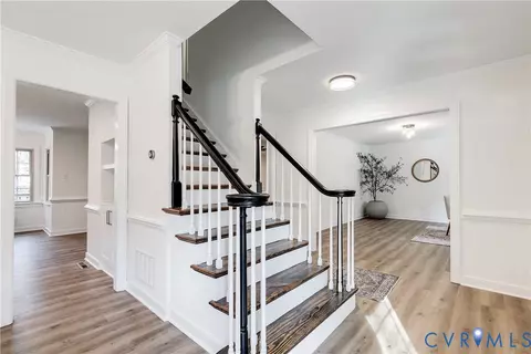 Entry Way - 2802 Fairgate Rd, Midlothian, VA 23112 photo 2 of 2