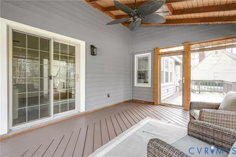 Exterior - 2802 Fairgate Rd, Midlothian, VA 23112 photo 8 of 12