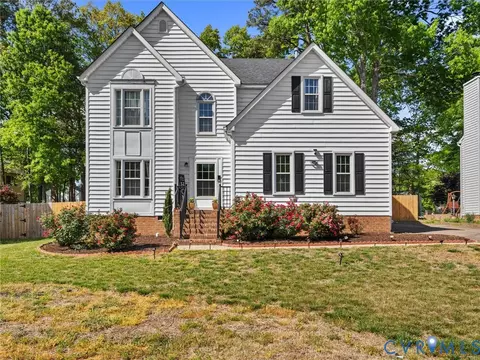 9512 Craigs Mill Dr, Glen Allen, VA 23060
