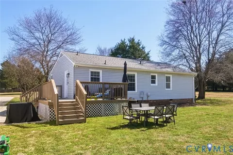 Exterior - 453 Manquin Dr, Aylett, VA 23009 photo 4 of 4