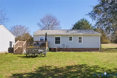 Exterior - 453 Manquin Dr, Aylett, VA 23009 photo 3 of 4