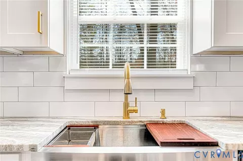 Kitchen - 5301 Pine Fork Rd, Quinton, VA 23141 photo 6 of 7