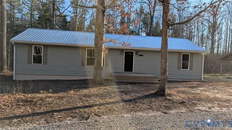19201 Genito Rd, Amelia Court House, VA 23002