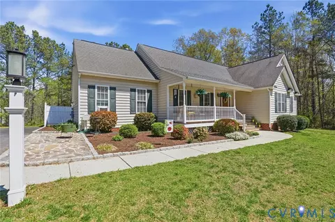 15286 Teman Mill Rd, Beaverdam, VA 23015