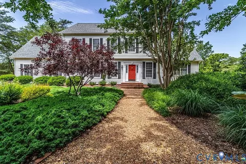 5337 Irvington Rd, White Stone, VA 22578