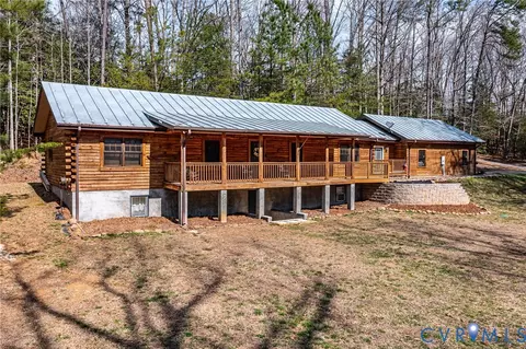 1093 Island Point Rd, Heathsville, VA 22473