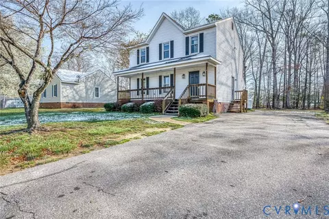 9301 Brocket Dr, Midlothian, VA 23112 photo 2