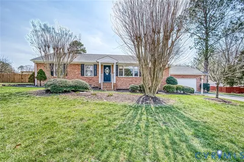 9127 Warren Ave, Mechanicsville, VA 23116