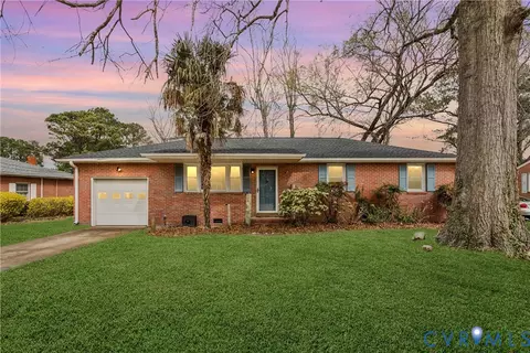 5924 Woodstock Ct, Virginia Beach, VA 23464