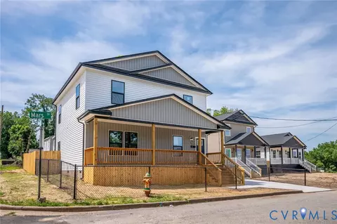 334 Mars St, Petersburg, VA 23803