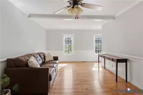 Living - 2210 Corner Rock Rd, Midlothian, VA 23113 photo 1 of 2