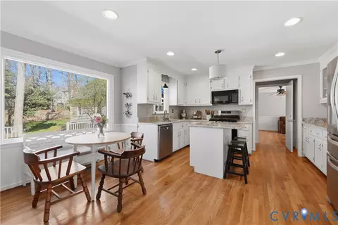 Kitchen - 2210 Corner Rock Rd, Midlothian, VA 23113 photo 1 of 2