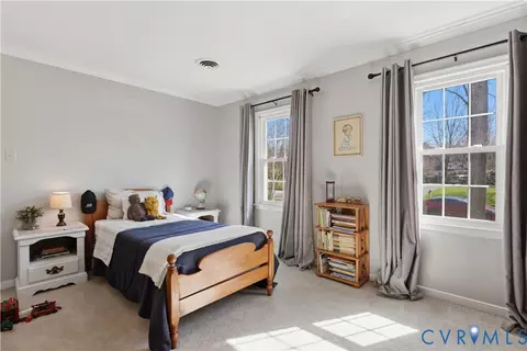 Bedroom - 2210 Corner Rock Rd, Midlothian, VA 23113 photo 3 of 6