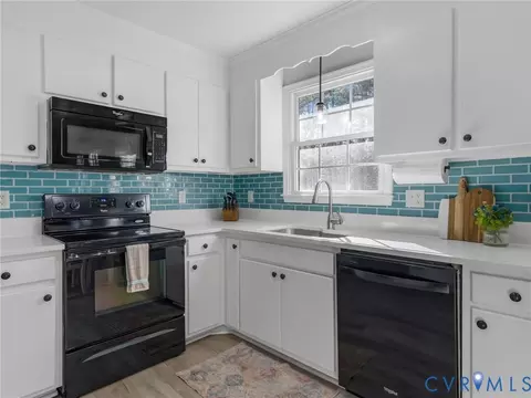 Kitchen - 206 Rustic Dr, Carson, VA 23830 photo 5 of 5