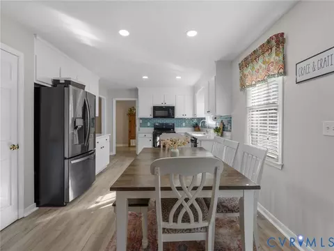 Dining - 206 Rustic Dr, Carson, VA 23830 photo 2 of 2