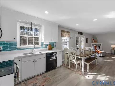 Kitchen - 206 Rustic Dr, Carson, VA 23830 photo 2 of 5