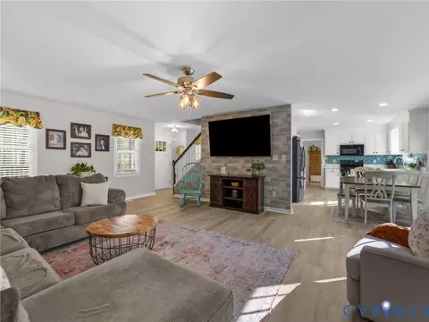 Living - 206 Rustic Dr, Carson, VA 23830 photo 4 of 5