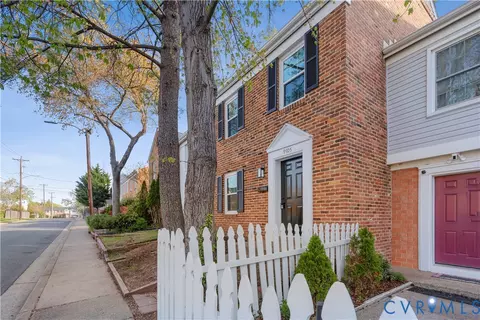 9705 Aspen Pl, Manassas, VA 20110