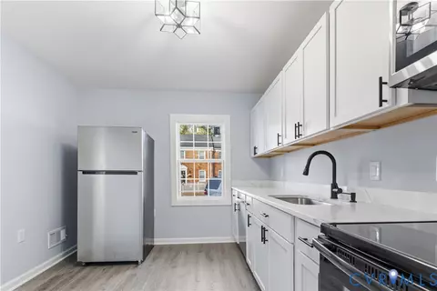 Kitchen - 9705 Aspen Pl, Manassas, VA 20110 photo 1 of 2