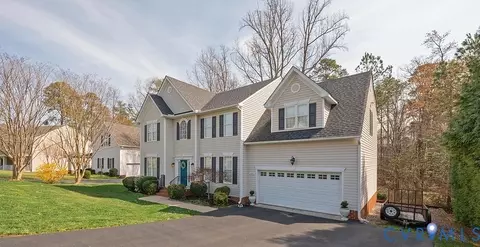 11625 Explorer Dr, Midlothian, VA 23114 photo 2