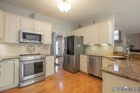 11625 Explorer Dr, Midlothian, VA 23114 photo 5